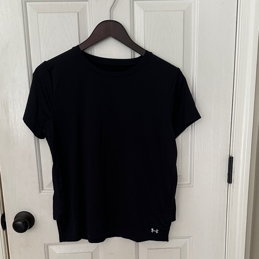 Under Armour Black Short Sleeve T-Shirt